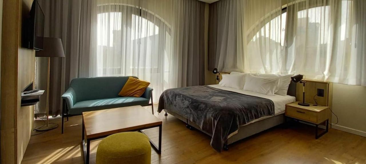 Apartique Hotel Baitulmaqdis Luaran gambar