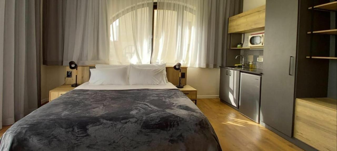 Apartique Hotel Baitulmaqdis Luaran gambar